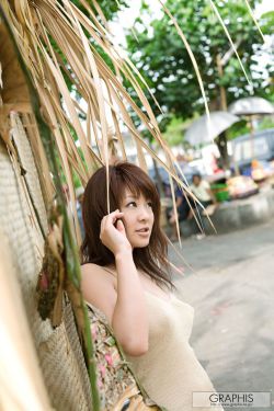 粉红高跟鞋